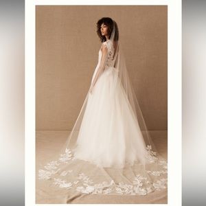 AMSALE DANIELLE CATHEDRAL VEIL